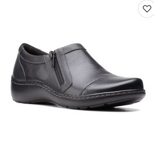 Clarks Cora Giny floral embossed Women's Loafers